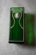 Petit vase carre en verre